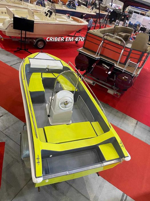 Ambarcatiune EM465 Noua