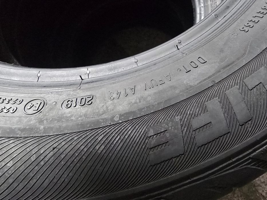 Semperit 205/65 R15 94V vară