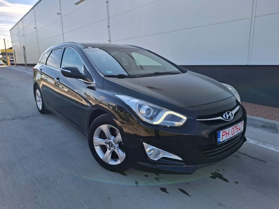 HYUNDAI i40 2012 — imagine 2