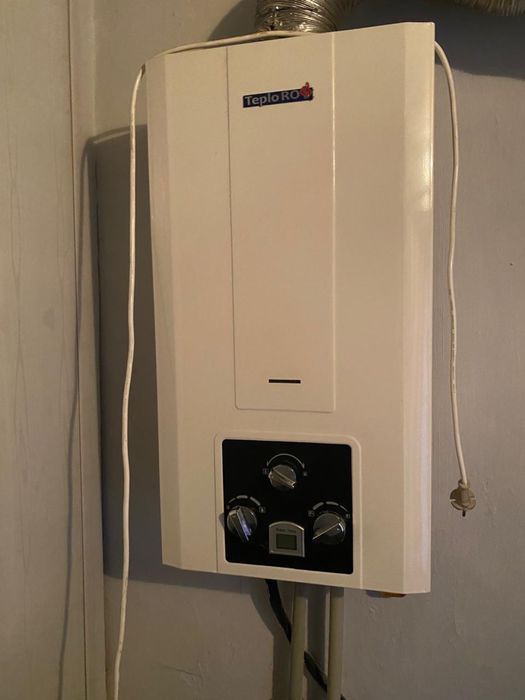 Продам газовую колонку