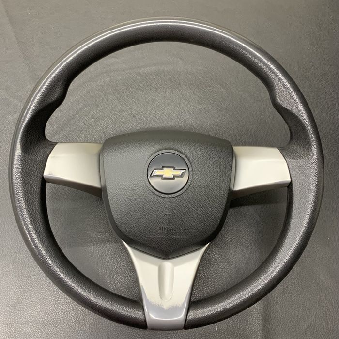 Перетяжка руля Spark Anatomiya Rul chexol Airbag barcha avtomobillaga