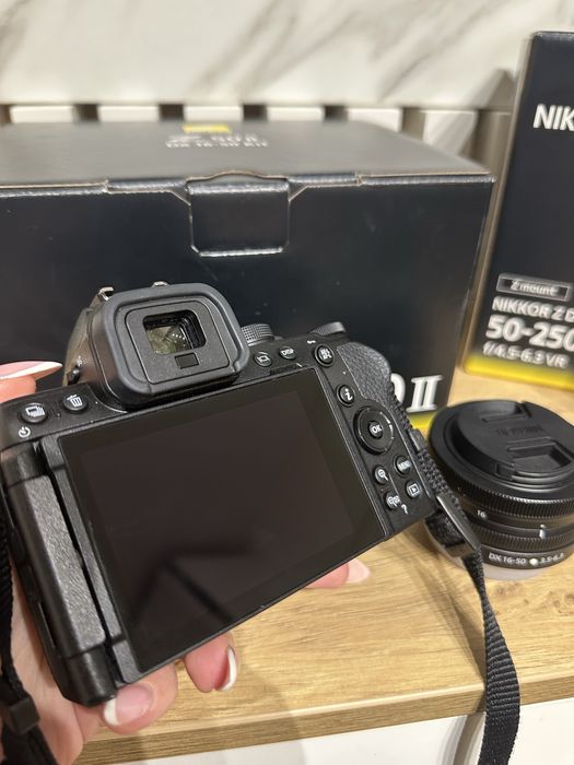 Nikon Z50 II с оставаща гаранция + обективи