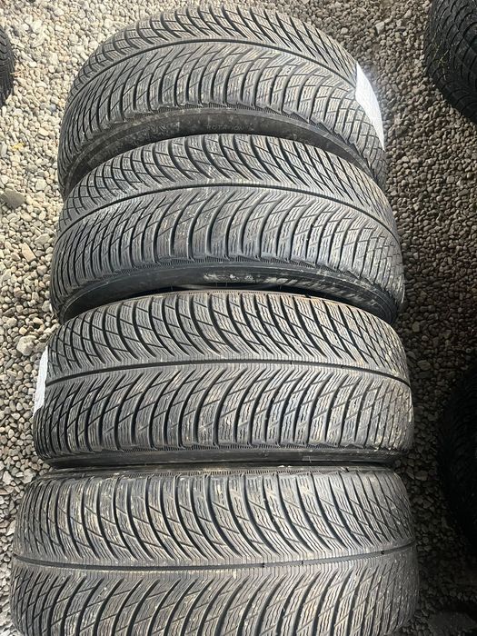 245/50 r19 de iarna 4 buc ca noi MICHELIN