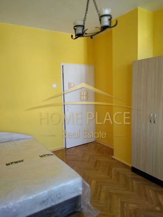 Дава се под наем Четиристаен апартамент в Варна, Център - 100 кв.м за 747.66 € - Снимка #9