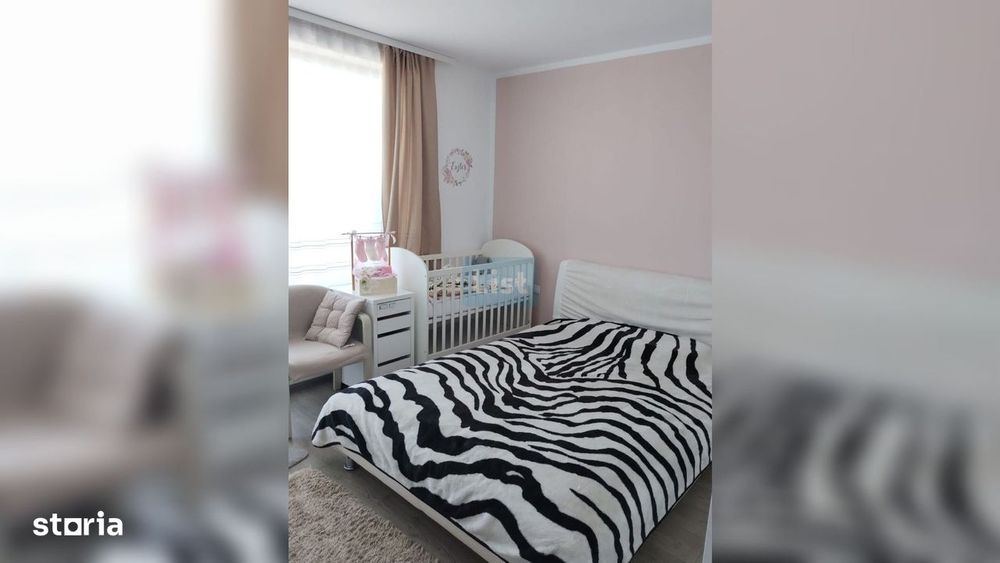 Apartament cu 3 camere de vânzare, Mărăști