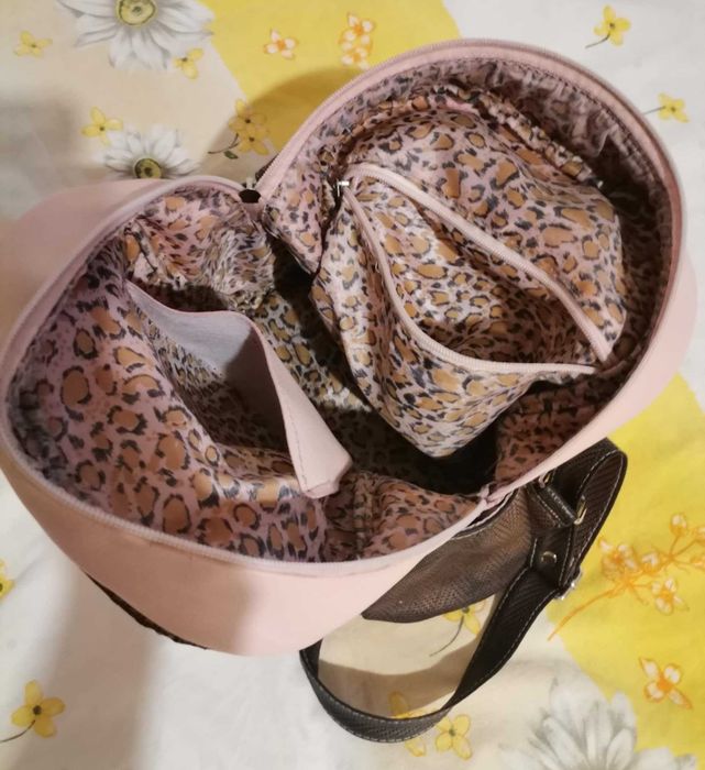 дамска  малка раничка