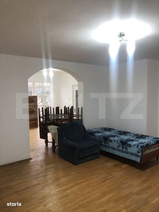 Casa 187 mp, teren 3.100 mp, zona Chetani