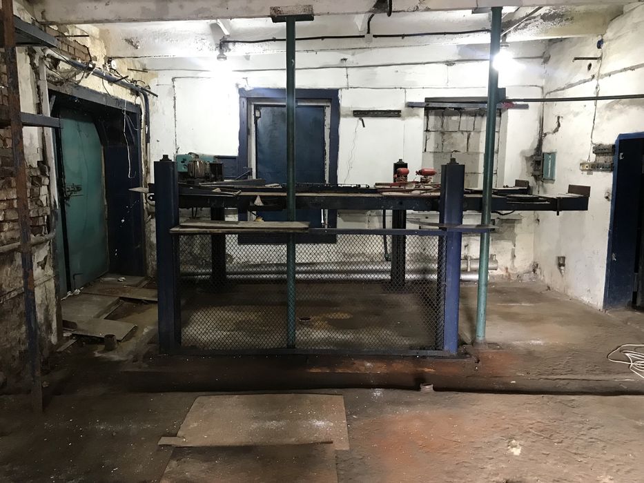 Автоподьемник и стенд развал схождения