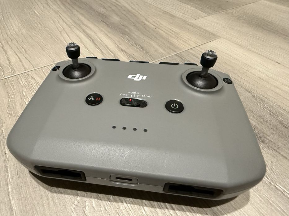 Квадрокоптер DJI mini 2 combo