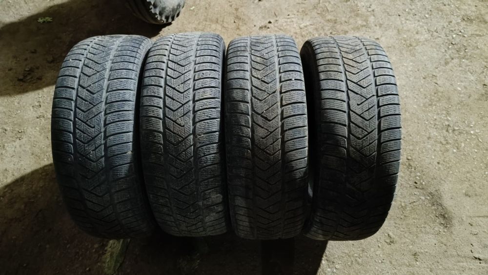 Anvelope iarna 235/65r17 Pirelli scorpion