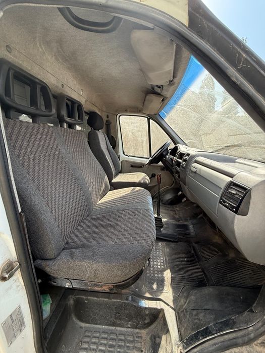 Газель бортовой,