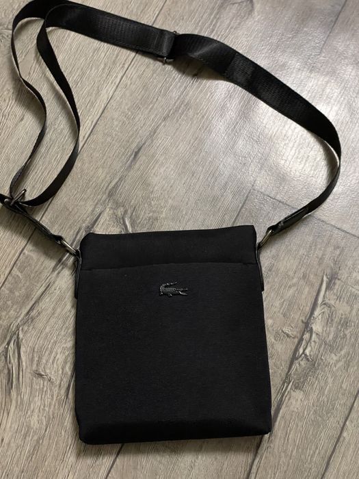 барсетка лакоста