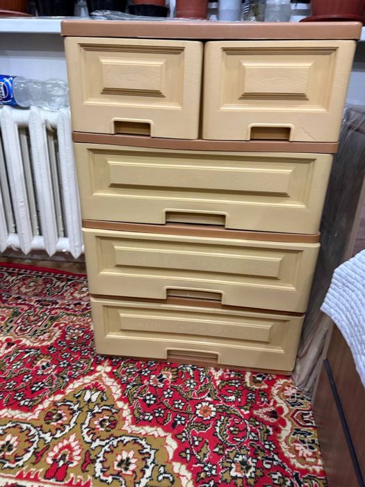 Пластиковый Шкаф для хранение  одежды. Комод