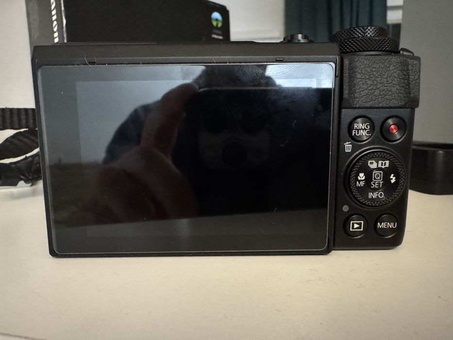Canon G7 X Mark II