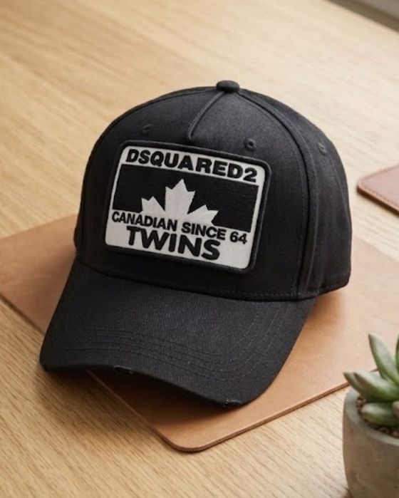 Șepci dsquared2 noi nefolosite poze reale