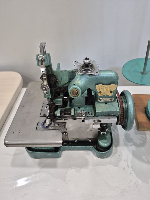 Продам самый прочный оверлок