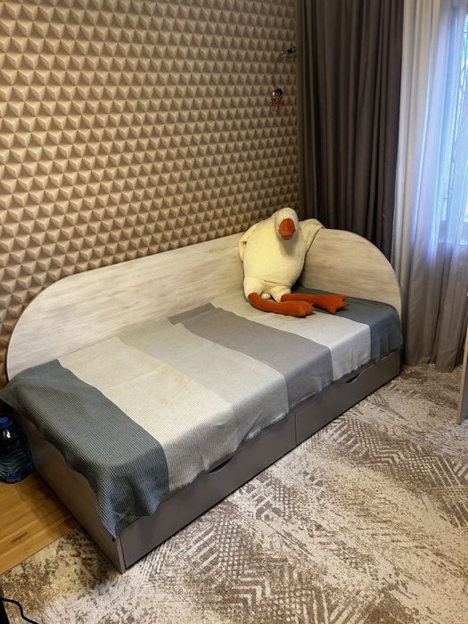 Продам подростковую мебель