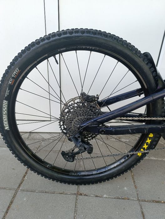 Електрически велосипед Cannondale DH