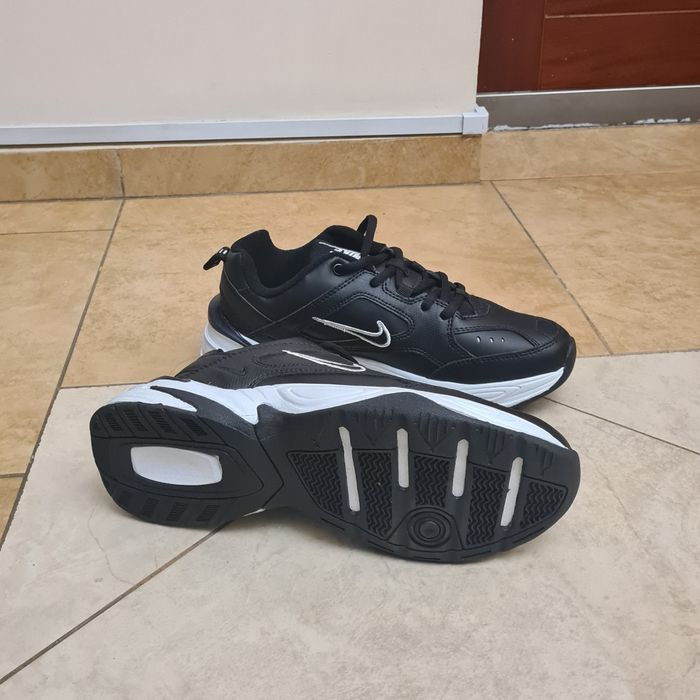 Кроссовки Nike Tekno,новые