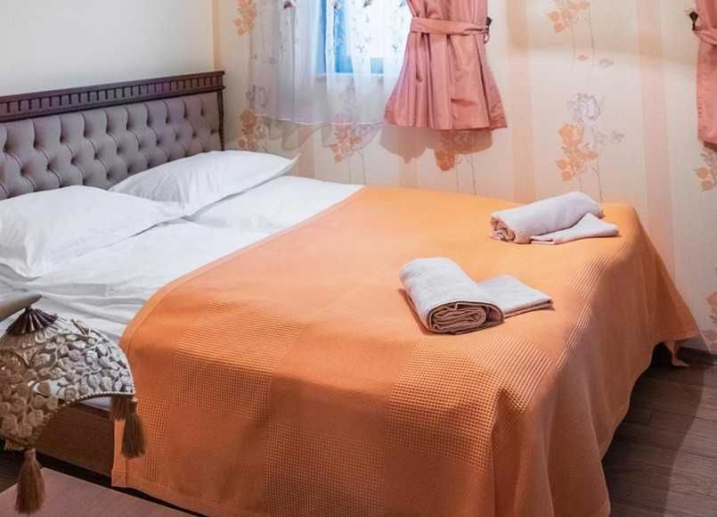 Дава се под наем Четиристаен апартамент в Стрелча - 240 кв.м за 300 € - Снимка #5