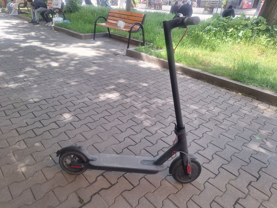 Trotineta electrică Xiaomi m365