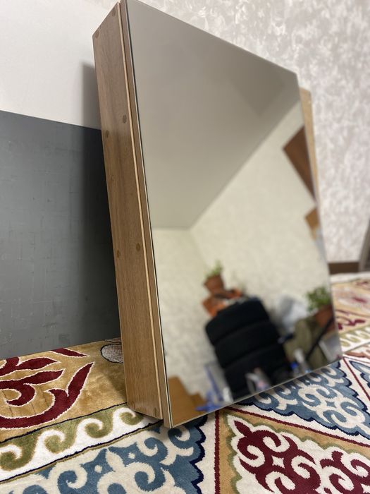 Шкаф зеркало для ванной комнаты