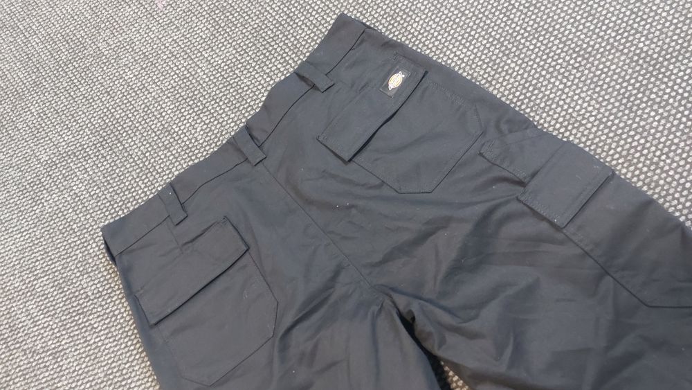 Dickies cargo къси панталони 36