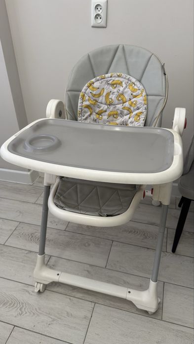 Детский стол для кормления