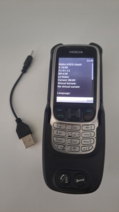 Nokia 6303i classic + suport auto original – stare bună
