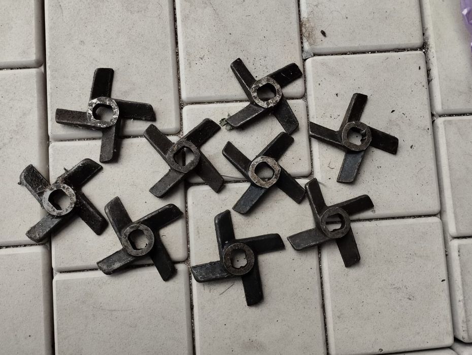 Резцы, ножи для пром, мясорубки.