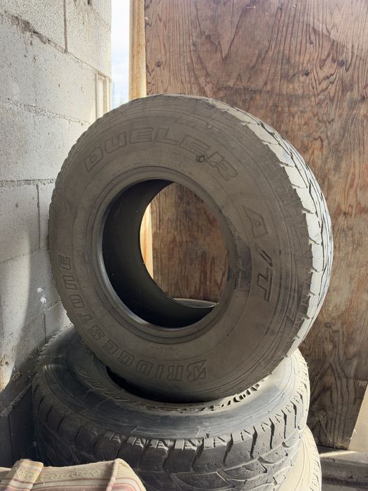 Продам Б/У шины 285/75 R16