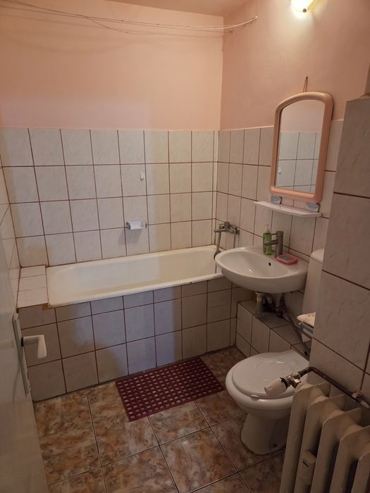 Apartament 3 camere  Piata Rogerius