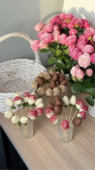 Клубника шоколаде