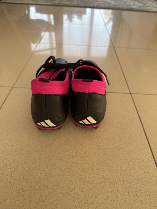 Adidas predator - бутонки за футбол