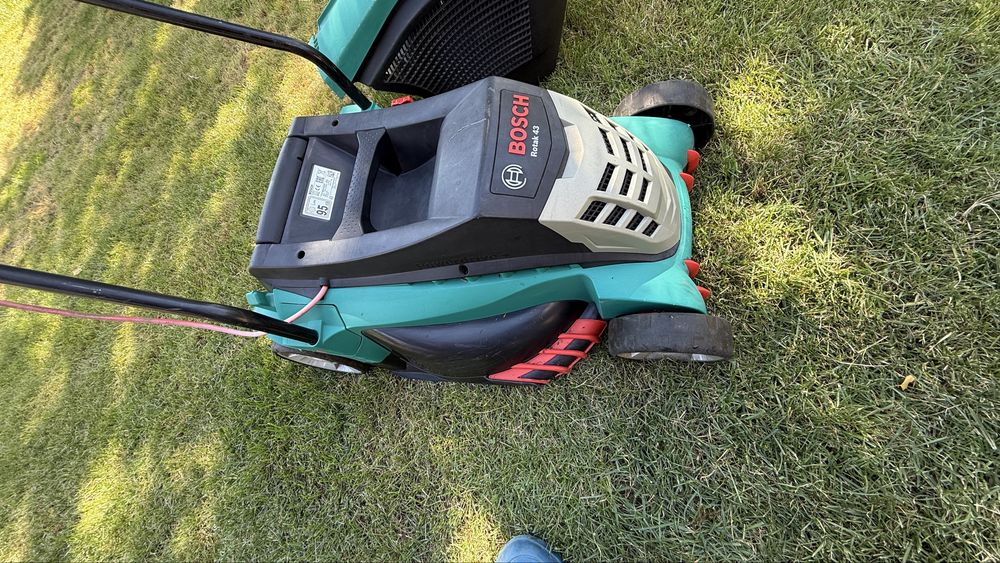 Masina electrica gazon Bosch Rotack 43