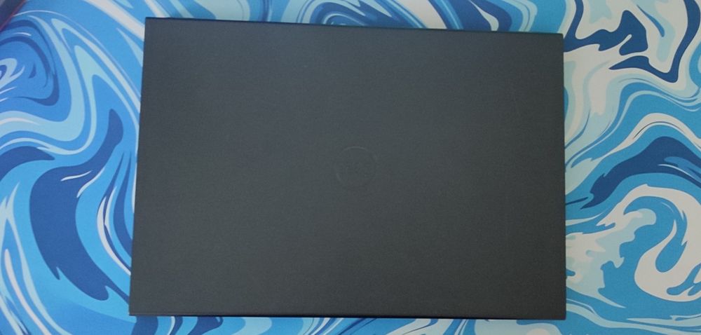 Ноутбук Dell 15 3000