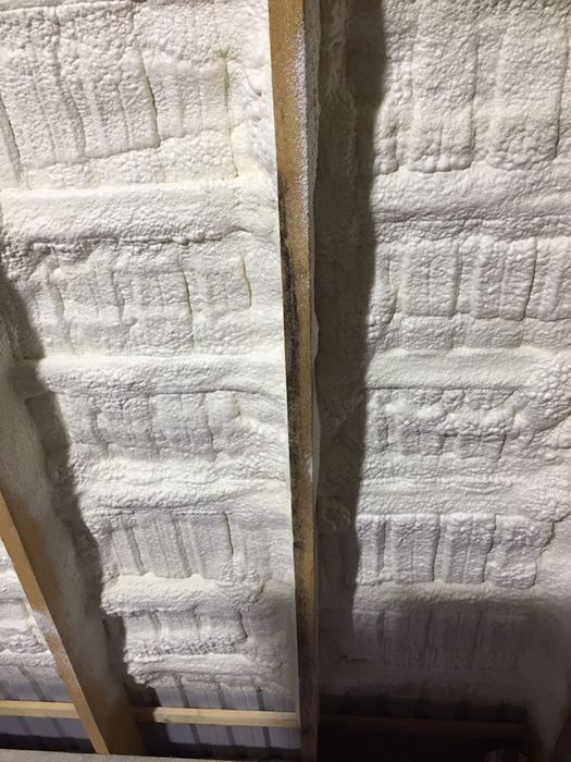 Утепление пенополиуретаном. Pena sepish. Пена сепиш