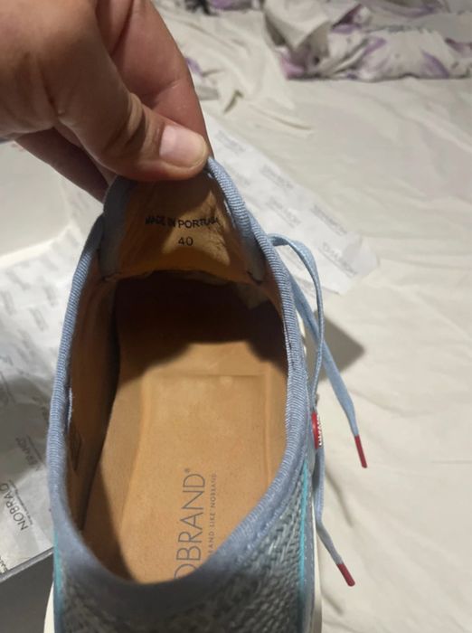 Sneakers No Brand, made in Portugal