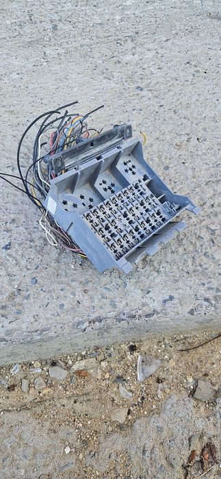 Блок предохранителей на Опель вектра А