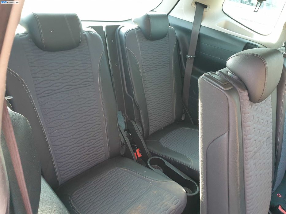Scaun Scaune Stanga Dreapta Spate Randul 3 Semi Piele Textil Fara Incalzire Opel Zafira C 2011 - 2019 [K4278]