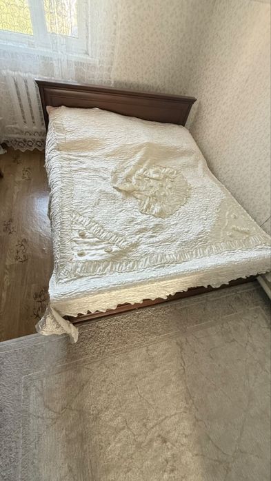 Продам двухспальный кровать.