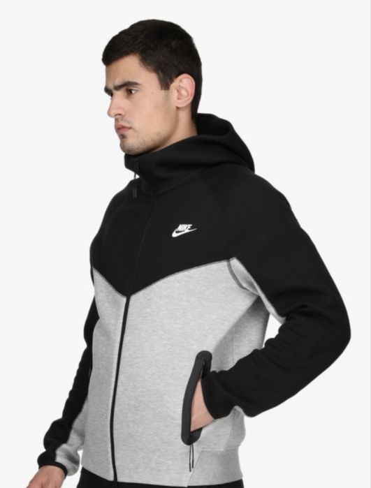 Nike Tech Fleece L