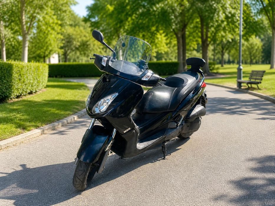 MBK Skycruiser ( Yamaha X-Max 125 ) Yp125R scuter