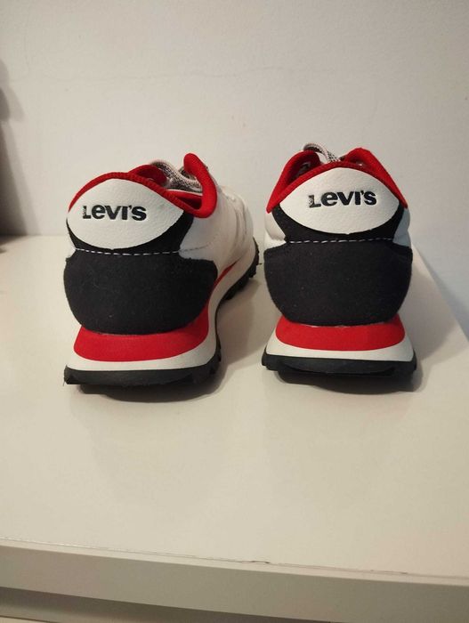 Pantofi copii Levi's Marimea 28