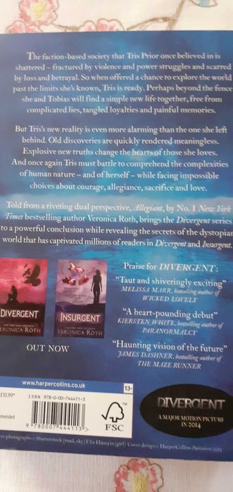 Pachet 3 carti, Veronica Roth, Divergent, Allegiant & Insurgent