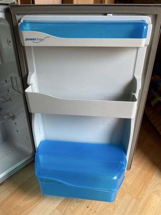 Frigider electrolux rulota swift