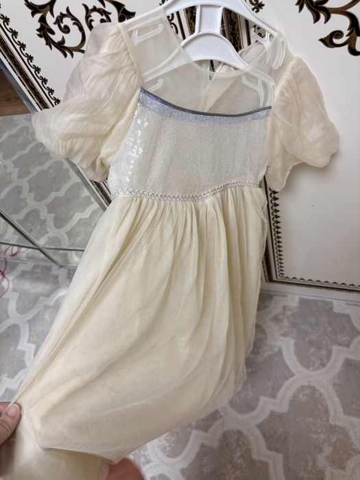 Продам Детские платья