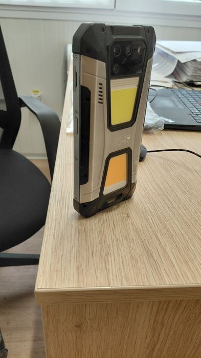 Vând Telefon Unihertz Tank 2