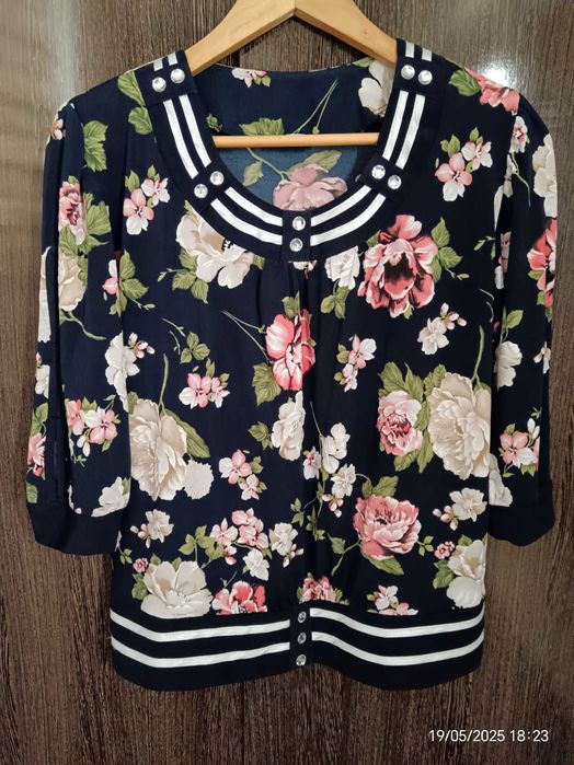 Блузка  женская (разм.48)