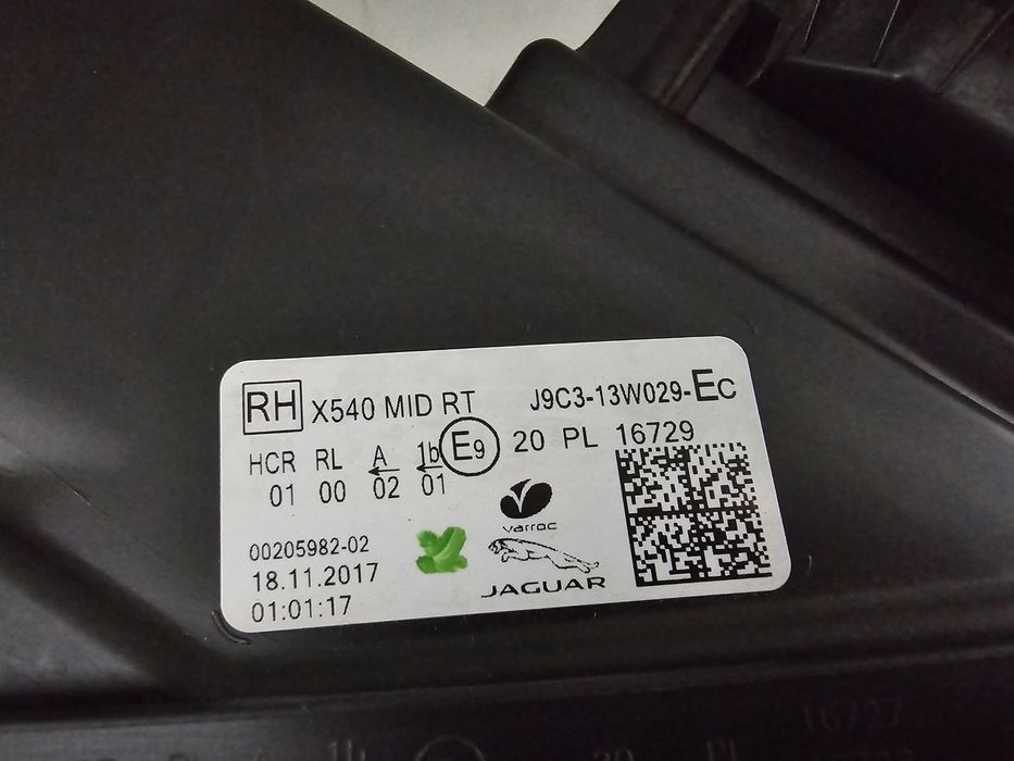 Far dreapta led Jaguar E-Pace E Pace dupa 2017 cod J9C3-13W029-EC
